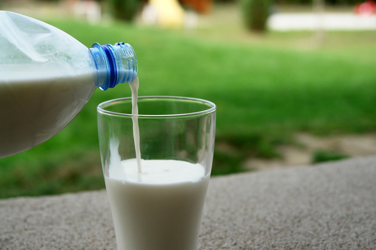Verre de lait : quels sont les besoins en calcium ?