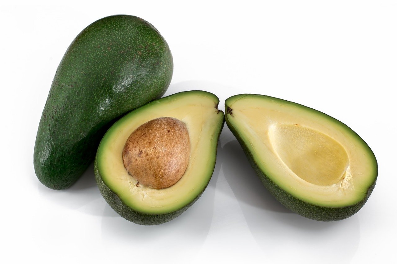 Avocat : fruit qui permet de faire augmenter le taux de glutathion.